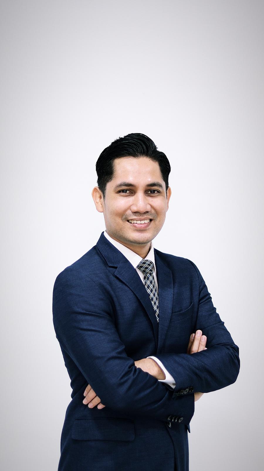 Edgar Octoyuda, B.IT., M.M., Ph.D (Cand.)